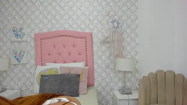 sofia_martinez_9 stripchat live cam model