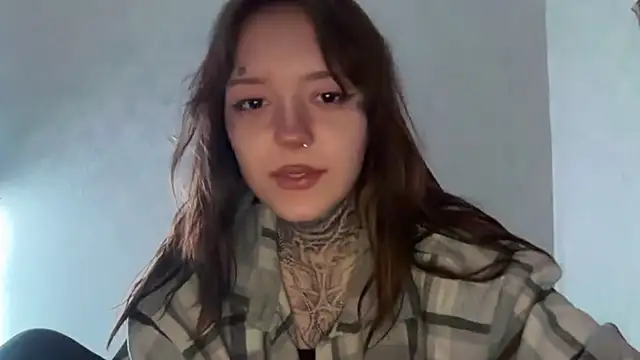 Raven_Armor stripchat live cam model