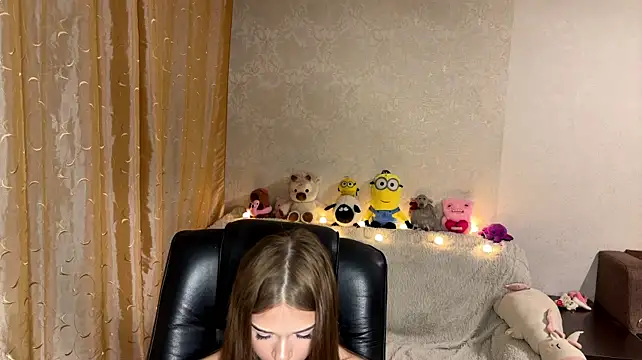 urcutiebunnyy stripchat live cam model