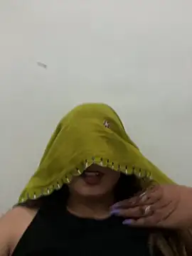 Miss_kanika76 stripchat live cam model