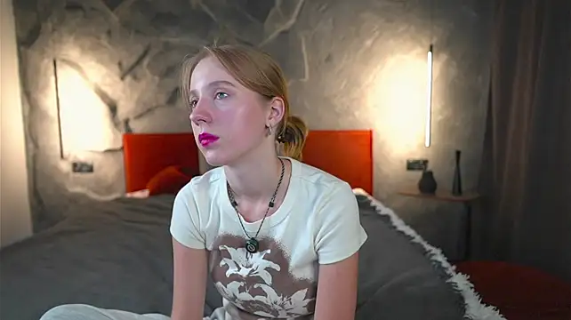 HaileyBatz stripchat live cam model