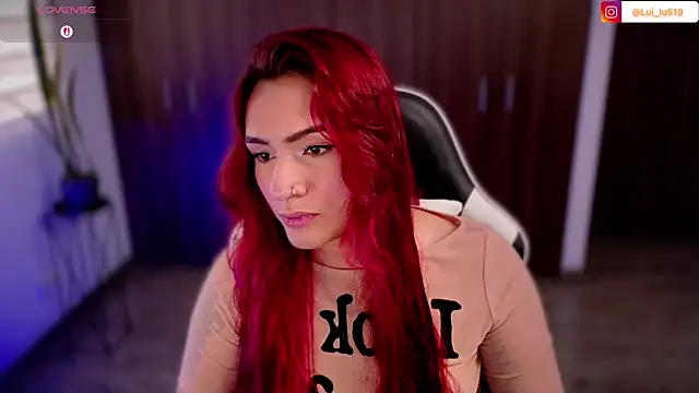 ImLui_lu stripchat live cam model