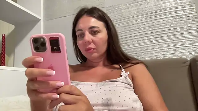 Darsy_Rox stripchat live cam model