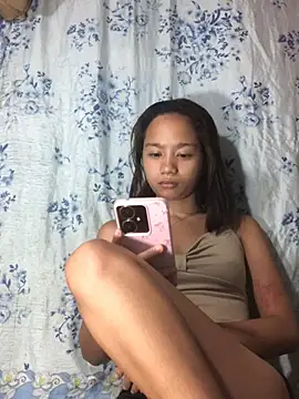 Asianpinay_Skinny1818 stripchat live cam model