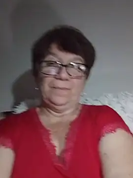 KetQueen101 stripchat live cam model