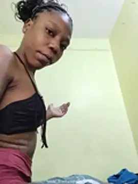 zerah56 stripchat live cam model