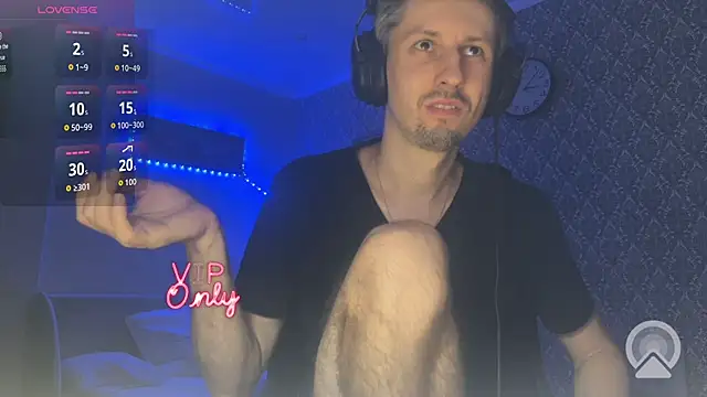 Aki-Laky stripchat live cam model