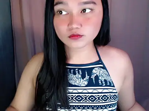 Eyes-on-me stripchat live cam model