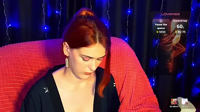 Veksal1a stripchat live cam model