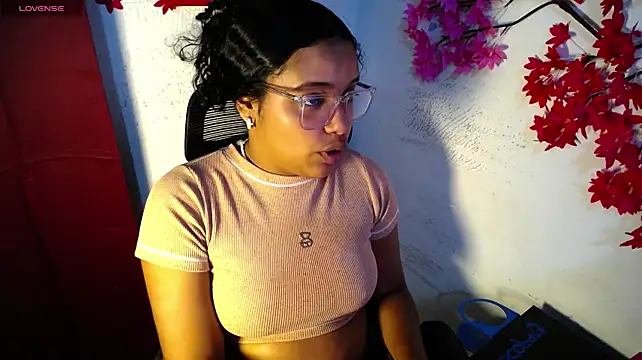 chleo_rosse stripchat live cam model