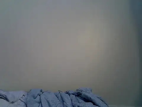 Shee_zuli stripchat live cam model