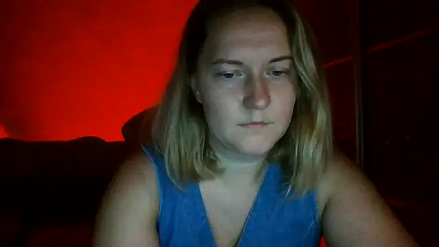 TinaKittyX stripchat live cam model