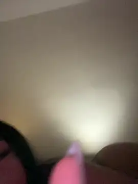 seerena09 stripchat live cam model