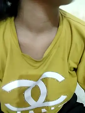 Your_Kavya8 stripchat live cam model