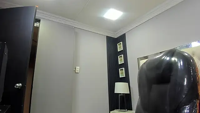 mia_costa1 stripchat live cam model