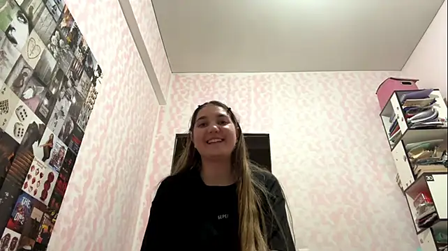 JanineThielman stripchat live cam model