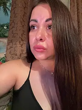 DaisyStreet stripchat live cam model