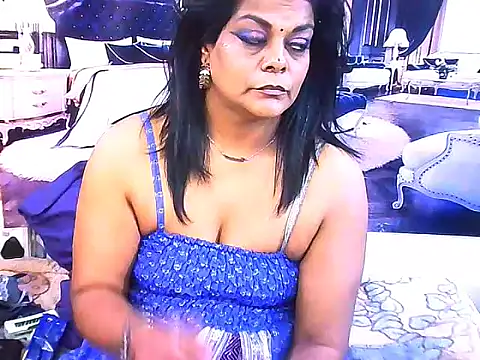 indianCherryPie stripchat live cam model