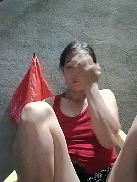Jadi_M stripchat live cam model