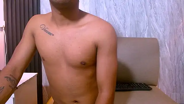 Brandon_Mark_ stripchat live cam model