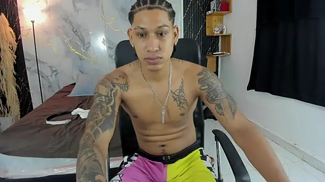 slim_master12 stripchat live cam model