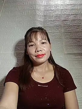 Gee_hot stripchat live cam model