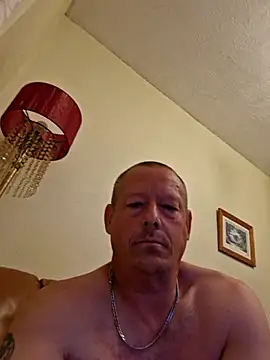 Tyson120 stripchat live cam model