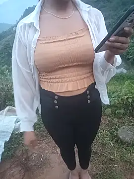 Seiciz stripchat live cam model