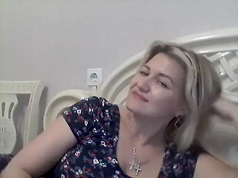 Tareliy stripchat live cam model