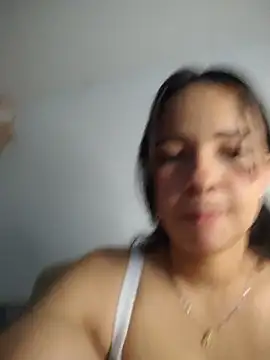 camiraya stripchat live cam model