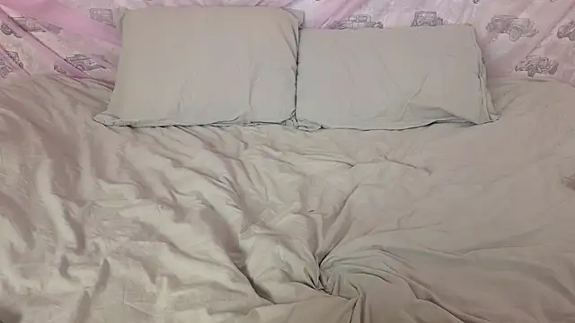 FiaMoor stripchat live cam model