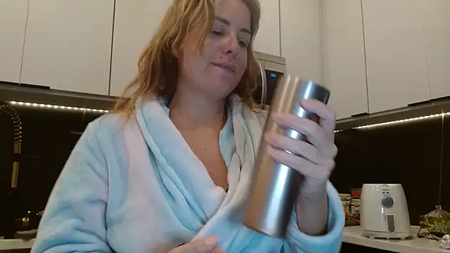 HazelSkyesChat stripchat live cam model