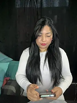 Victoria_kim_lee stripchat live cam model