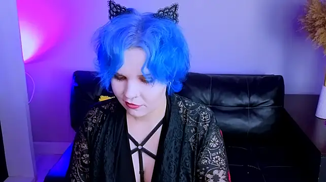WwhiteMonsterr stripchat live cam model