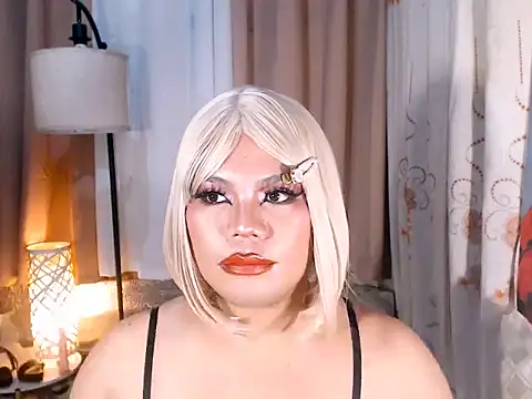 TSbrianaHugeCock stripchat live cam model