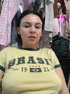 Daniela-rosee stripchat live cam model