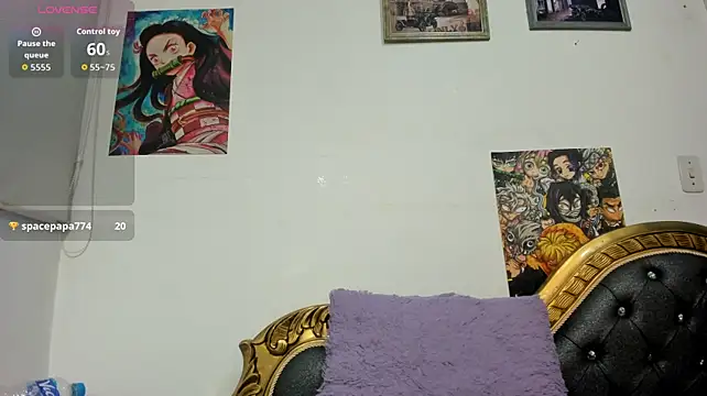 LITTLE-NESSA stripchat live cam model