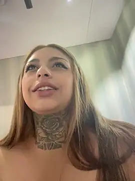 Im_Emily_ stripchat live cam model