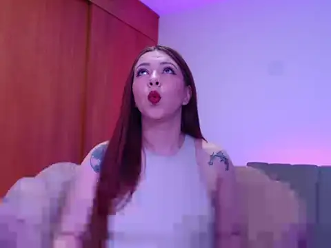 isa_thompson2 stripchat live cam model