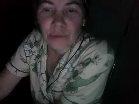 Almiraq stripchat live cam model