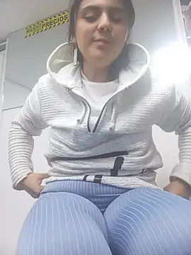Talejaas stripchat live cam model