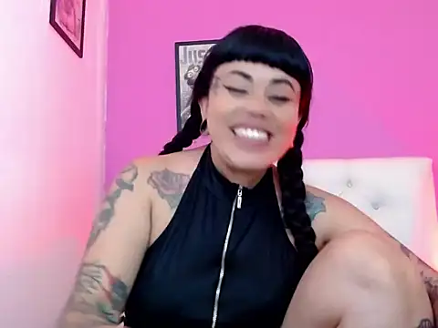 Pamelabuny stripchat live cam model