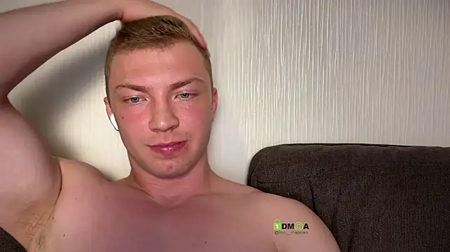 iron__chap stripchat live cam model