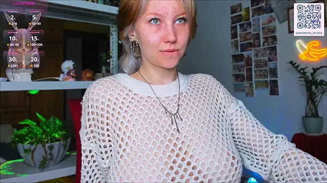 Nicole_matt stripchat live cam model