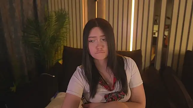 MargaritaGrey stripchat live cam model