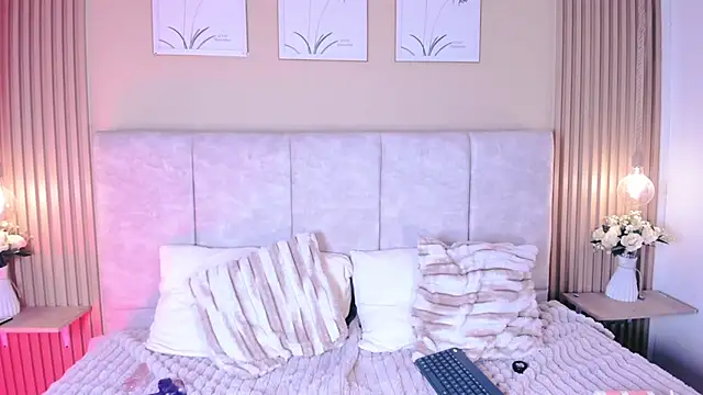 Stardoll1_ stripchat live cam model