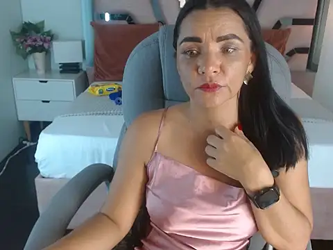longina_15 stripchat live cam model
