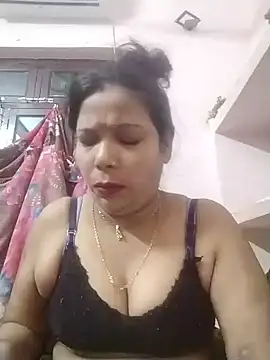 ANURANI99 stripchat live cam model
