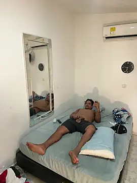 bigdick211292 stripchat live cam model