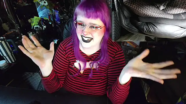 Sinstresshemlock stripchat live cam model